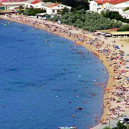 Apartment Andelka Pag Town
