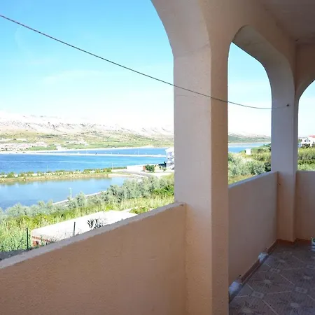 Apartment Andelka *
