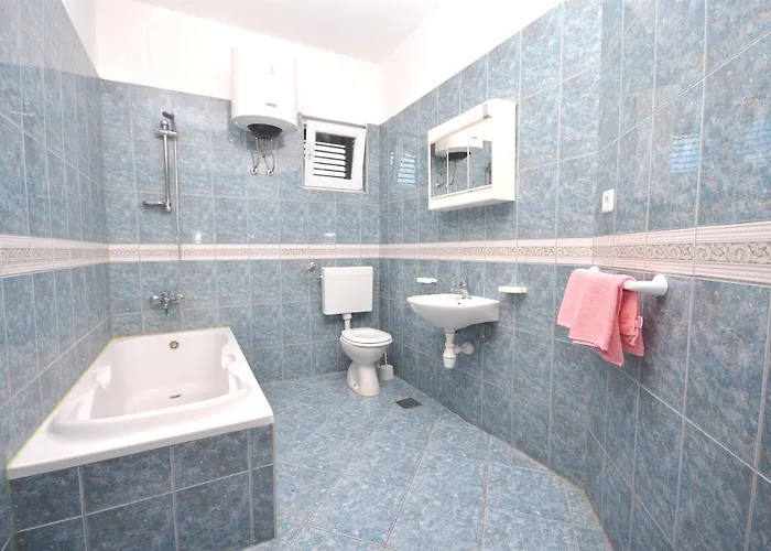 Andelka Apartment *