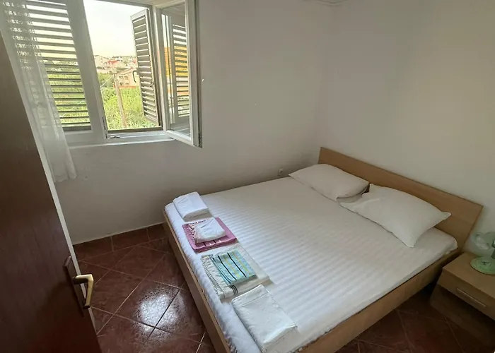 Andelka Apartment *