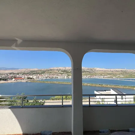 Andelka Pag Town